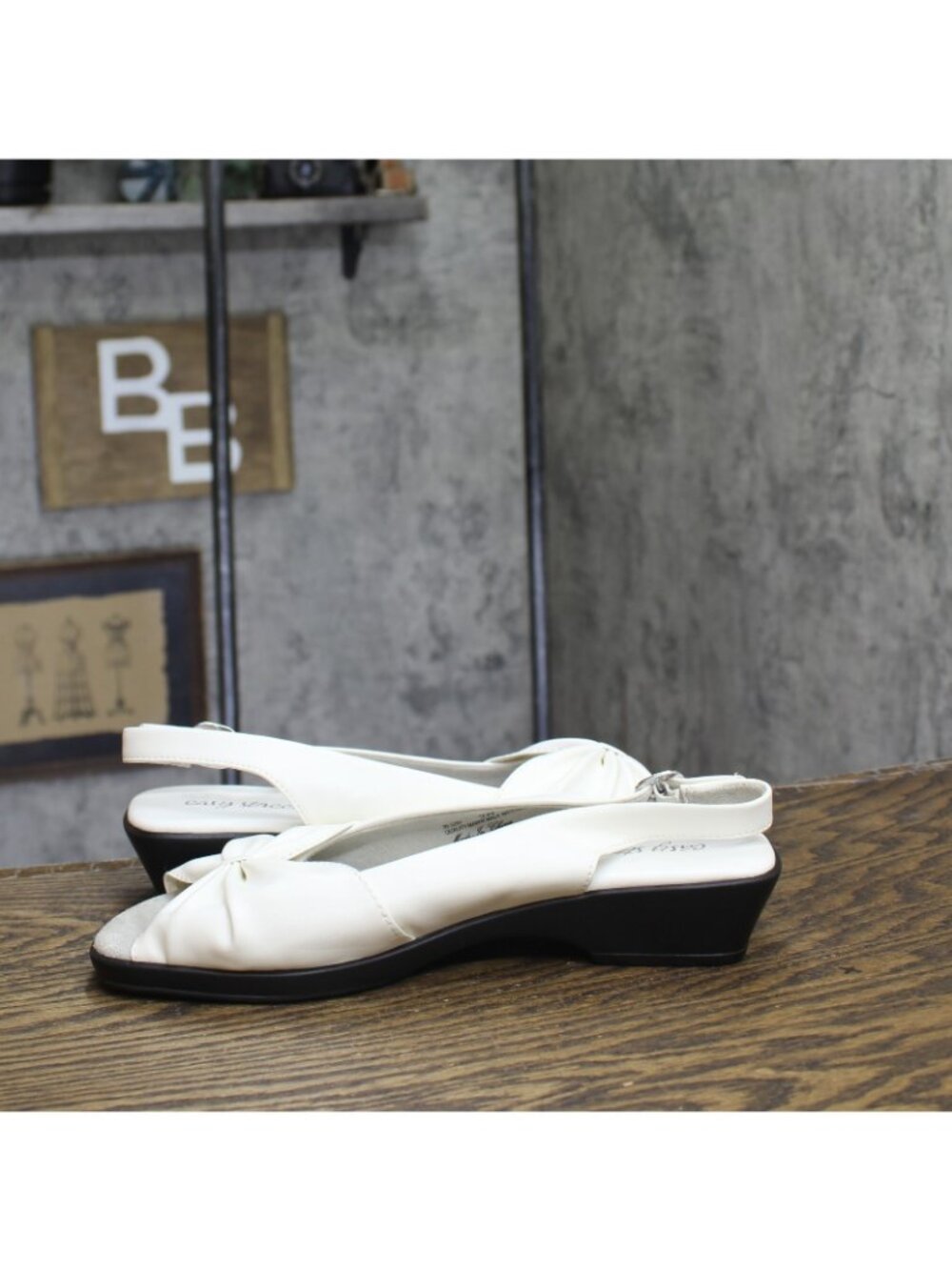 Easy Street Womens Low Block Heel Open Toe Fantasia Dress Sandals White 9W - Picture 7 of 10